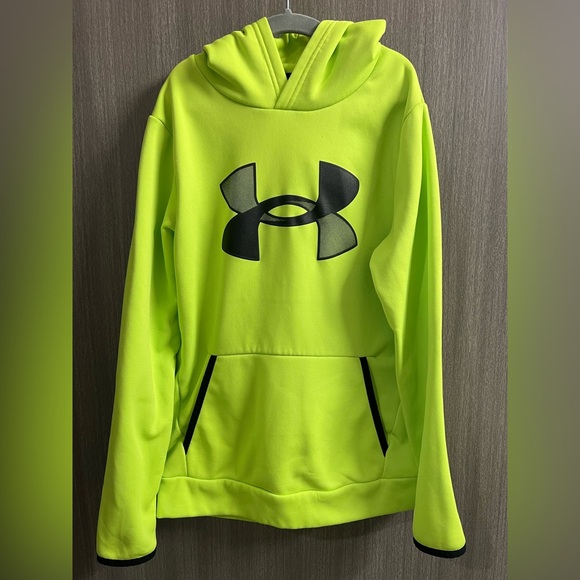 Under Armour Other - Under Armour Hooded Sweatshirt Size Medium